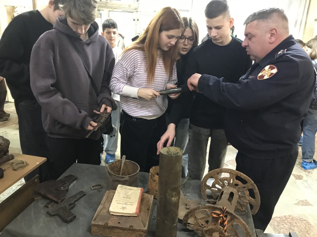 "Урок мужества" в Ивантеевском историко-краеведческом музее