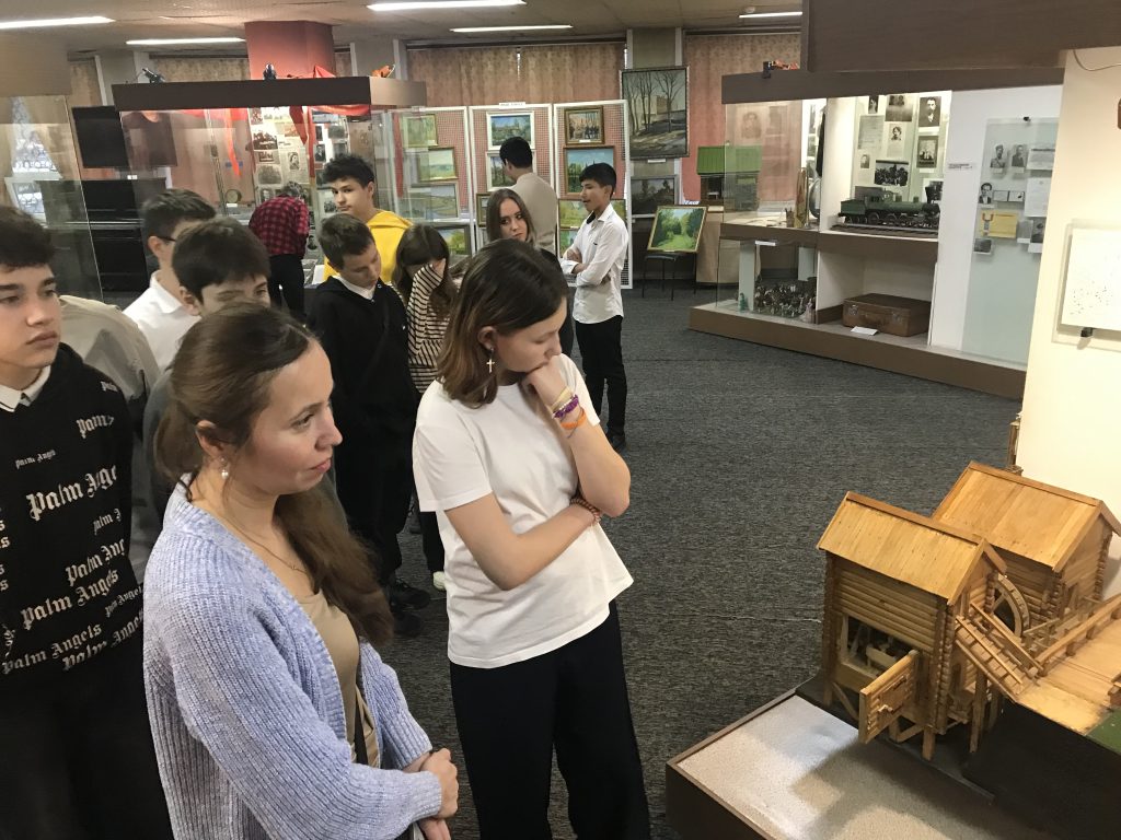 Экскурсия в Ивантеевском историко-краеведческом музее