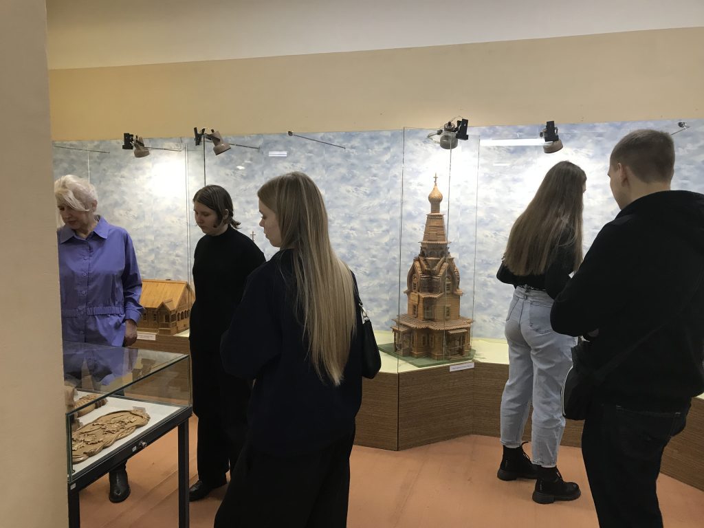 Экскурсия в Ивантеевский историко-краеведческий музей