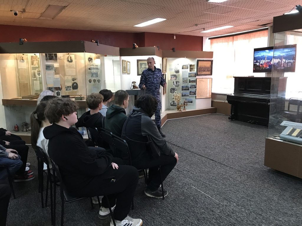 "Урок мужества" в Ивантеевском историко-краеведческом музее