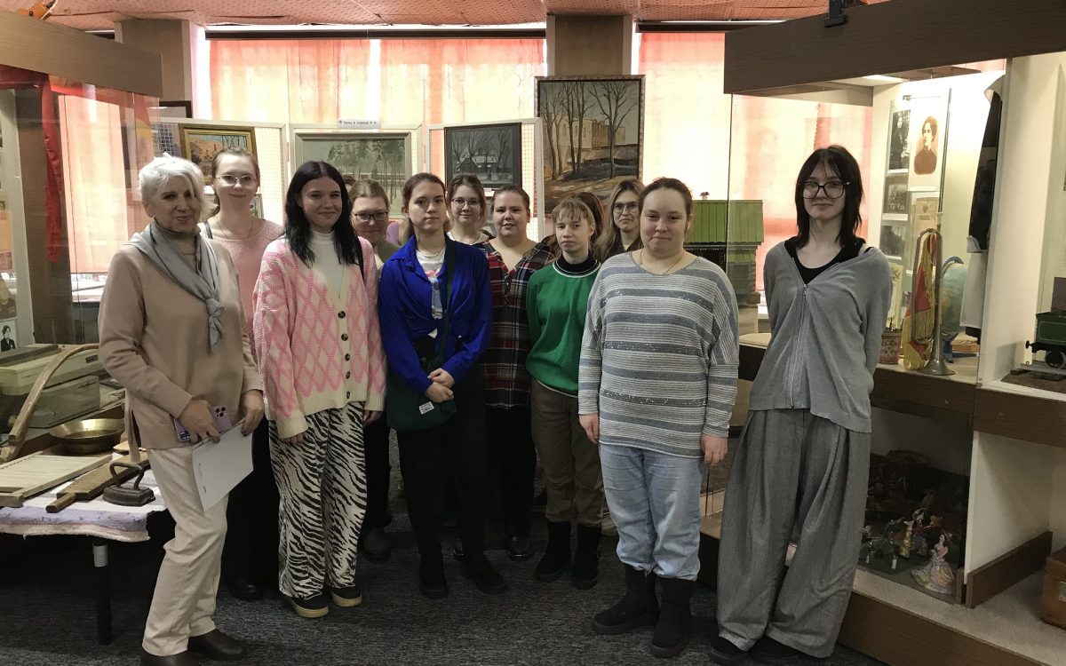 Открытие выставки в Ивантеевском историко-краеведческом музее Открытие выставки в Ивантеевском историко-краеведческом музее